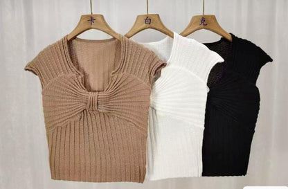 Embossed Pattern Knitted Top