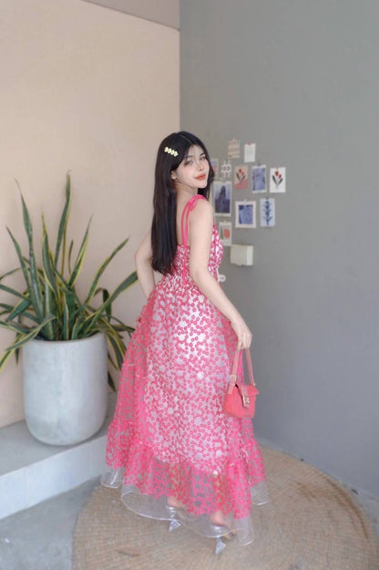 Daisy Patterned Mesh Embroidered Maxi